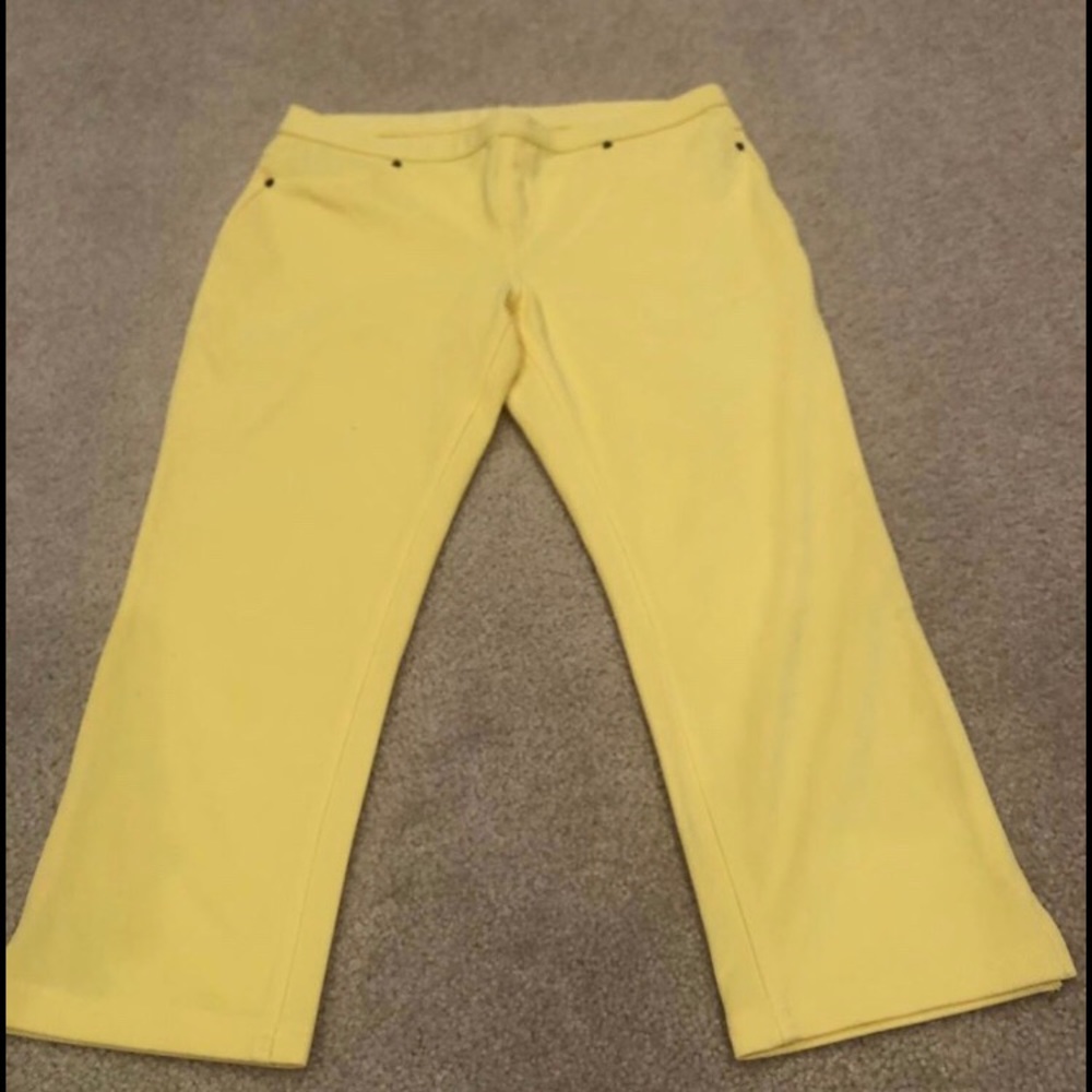 Vera Wang Capri Jeggings